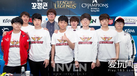 坦帕湾从 坦帕湾从