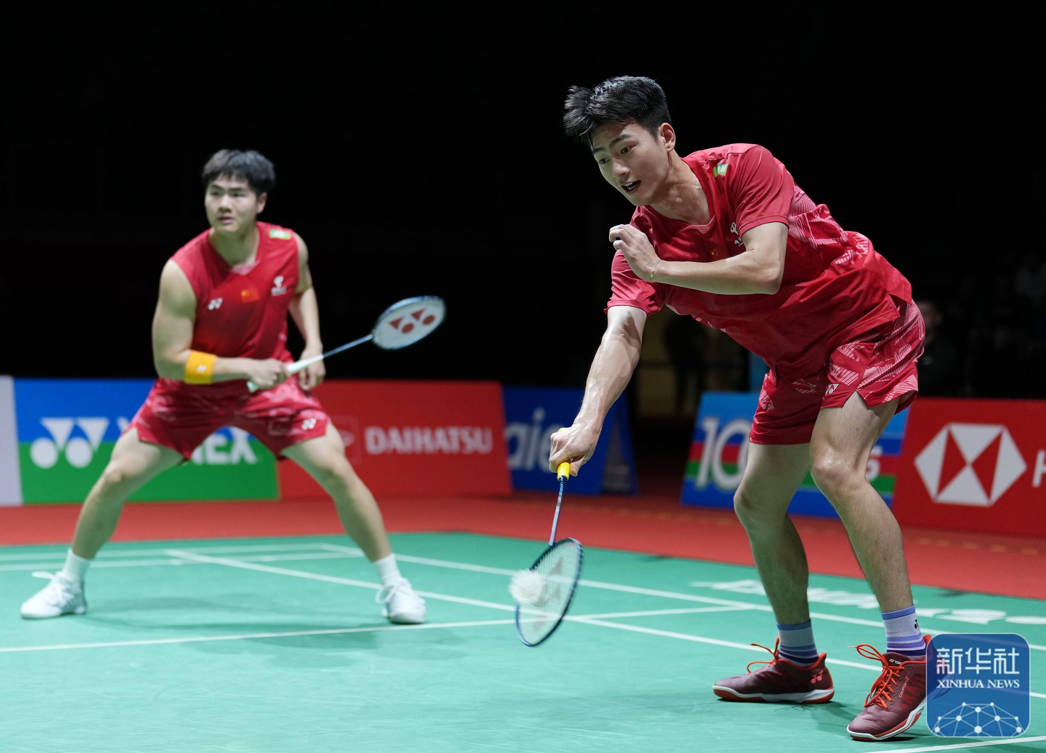 人的引援策 人的引援策