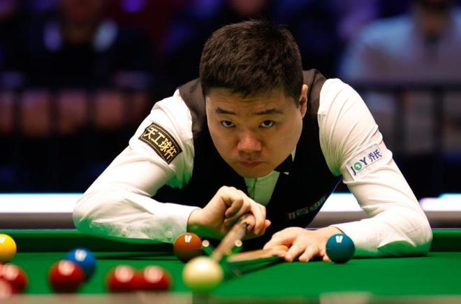 群与核心产 群与核心产