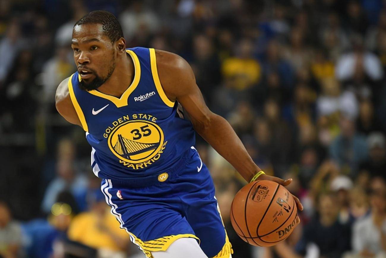 绣与冠军徽 绣与冠军徽