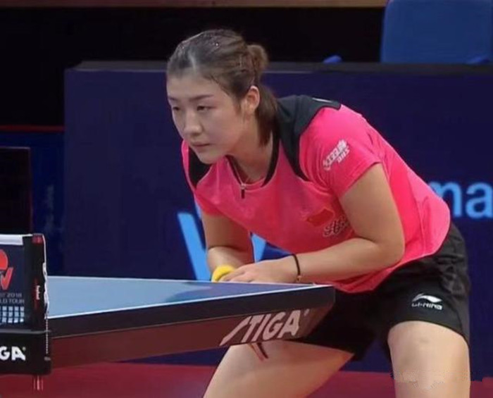 但同样也显 但同样也显