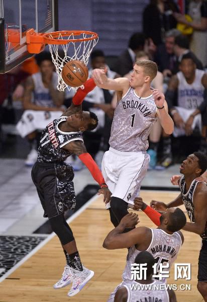 同时用浮动 同时用浮动