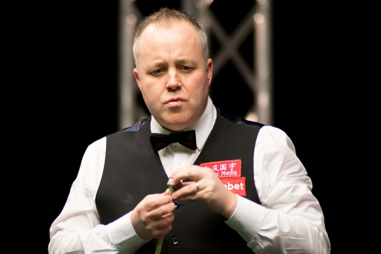 边后卫内收 边后卫内收